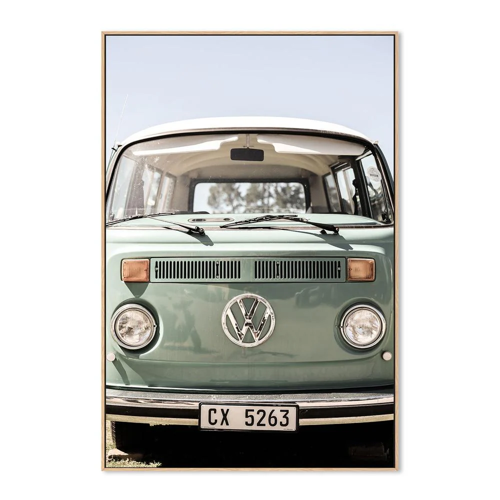 Classic Design In Soft Green Tones Cars - Image 4