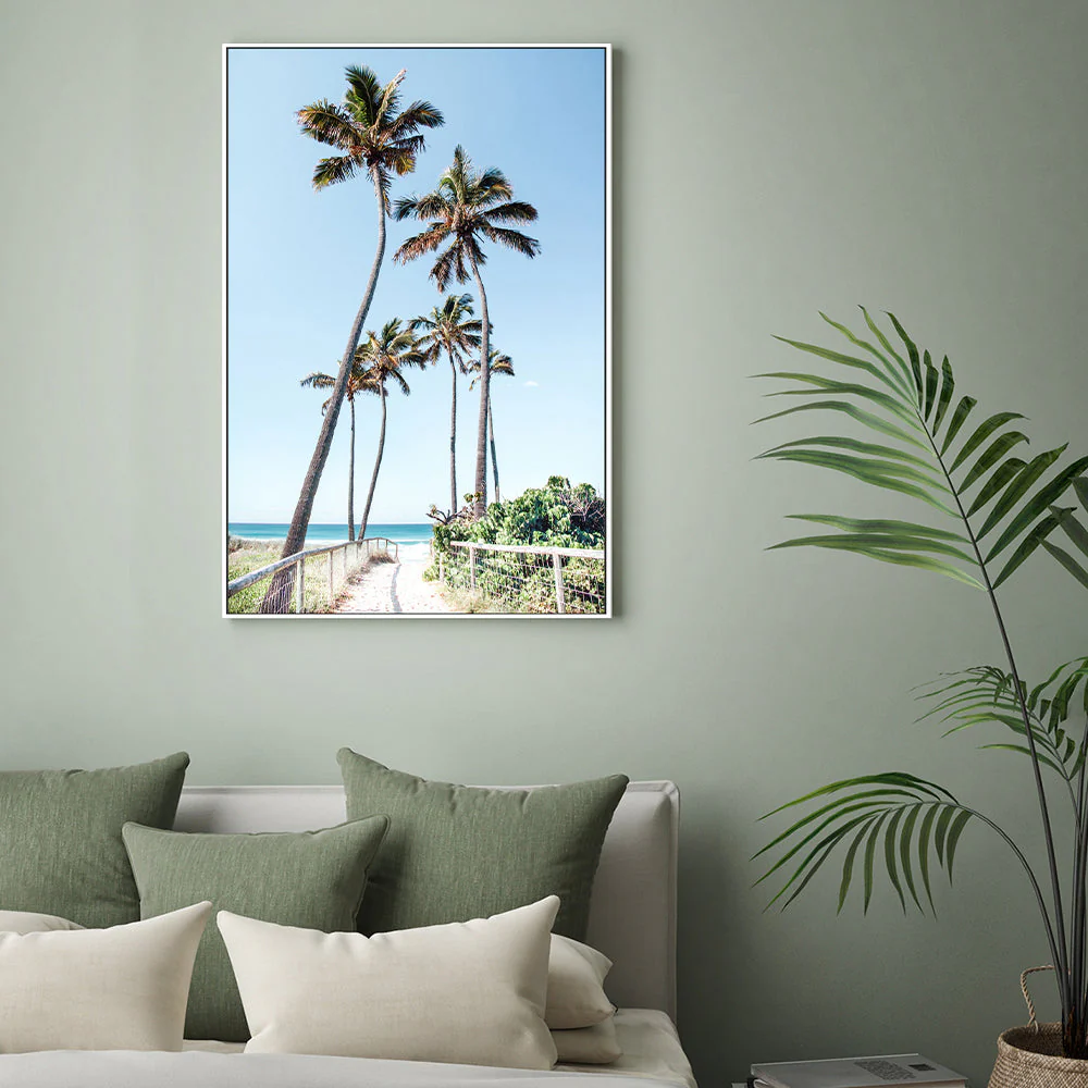 Gold Coast Palms, Main Beach, Queensland - Image 2