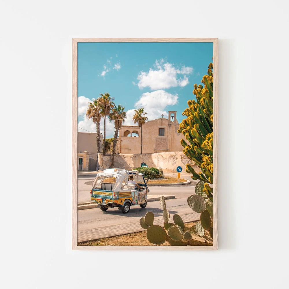 Sicilian Ape Car Scene - Image 6